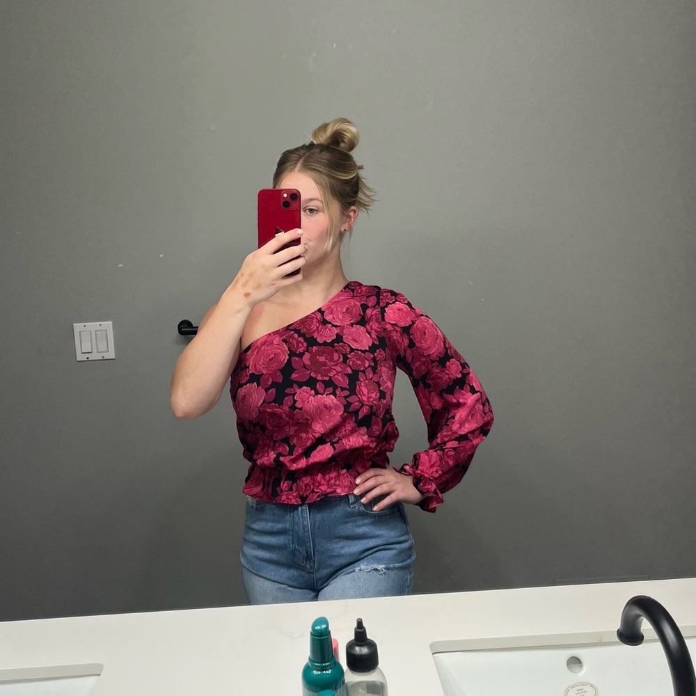 Floral One Sleeve Top